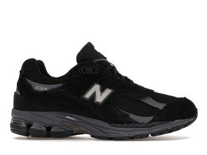 New Balance 2002R Gore-Tex Protection Pack Black Magnet - authentic New Balance sneakers