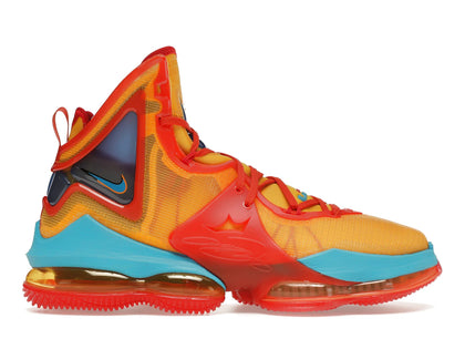 Nike LeBron 19 Tune Squad - authentic Nike sneakers