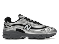New Balance 1000 Schwarz Silber Metallic