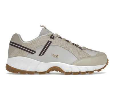 Nike Air Humara LX Jacquemus Light Bone Gold (Damen)