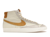 Nike Blazer Mid 77 Waffle