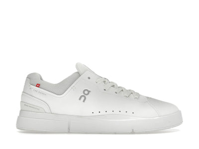On The Roger Advantage All White (Women's)