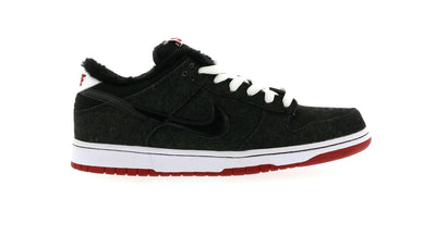 Nike SB Dunk Low Larry Perkins