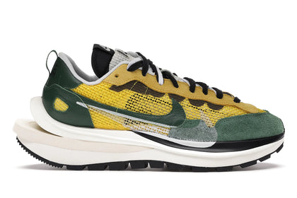 Nike Vaporwaffle sacai Tour Yellow Stadium Green - authentic Nike sneakers