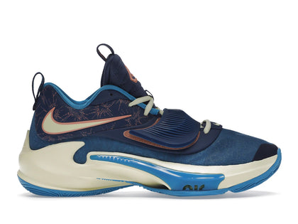 Nike Zoom Freak 3 Everlasting Love - authentic Nike sneakers