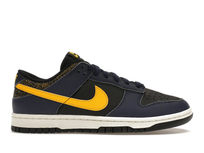 Nike Dunk Low Vintage Michigan - authentic Nike sneakers