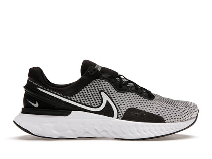 Nike React Miler 3 Black Metallic Silver - authentic Nike sneakers