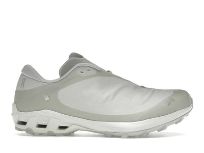 On Running Cloudventure Peak POST ARCHIVE FACTION Ice Moon (Women's)