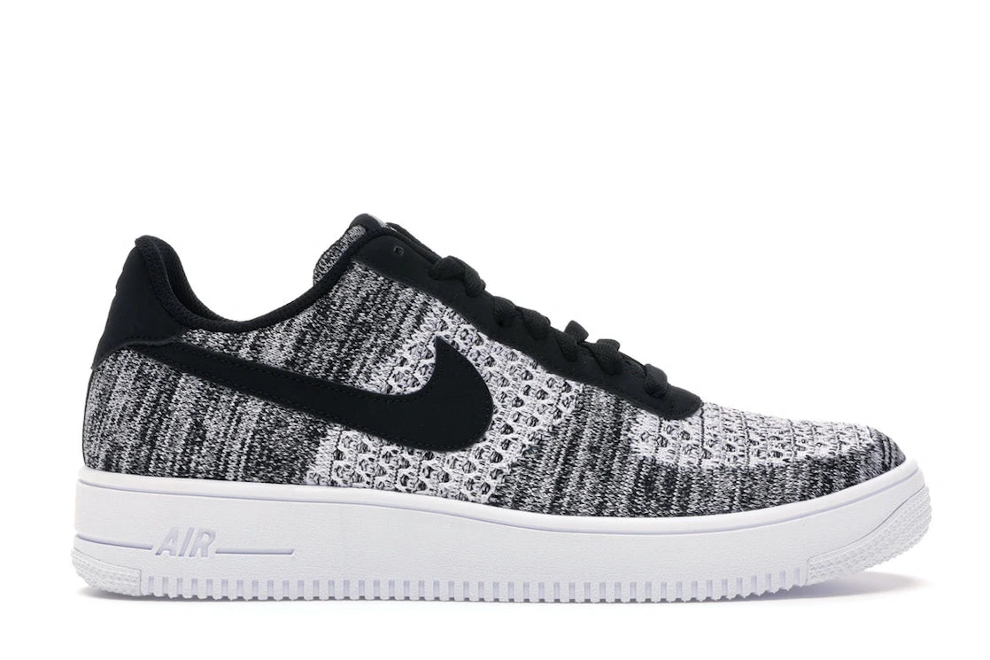 Nike Air Force 1 Flyknit 2 Black Pure Platinum - vue 360