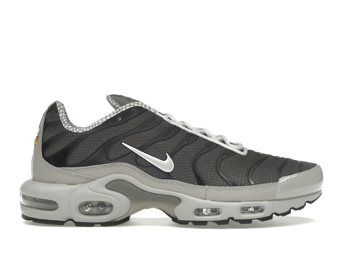 Nike Air Max Plus Jahr der Schlange - vue 360