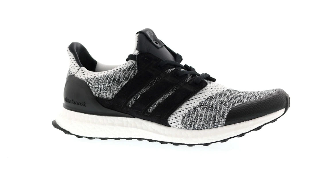 adidas Ultra Boost 1.0 SNS X Social Status - vue secondaire A