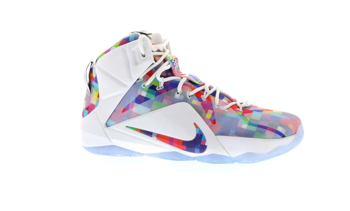 Nike LeBron 12 EXT Prism - vue secondaire A