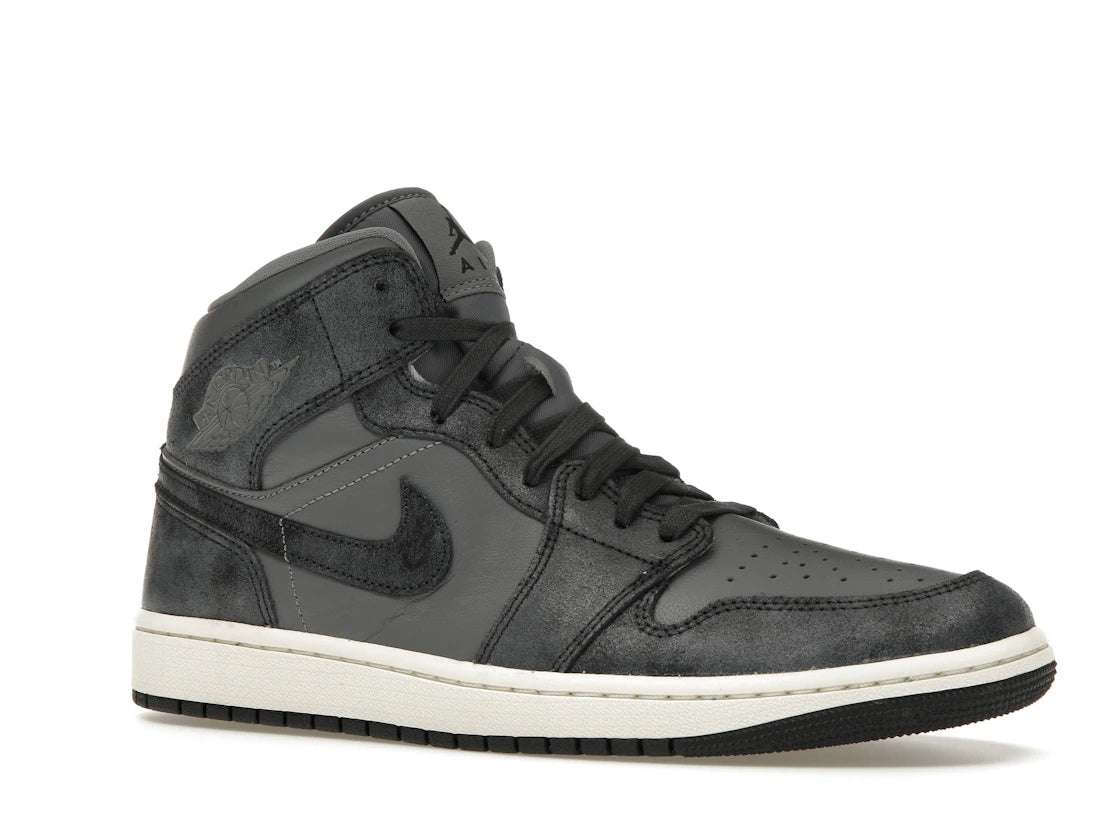 Jordan 1 Mid Distressed Smoke Grey (Women's) - vue secondaire A