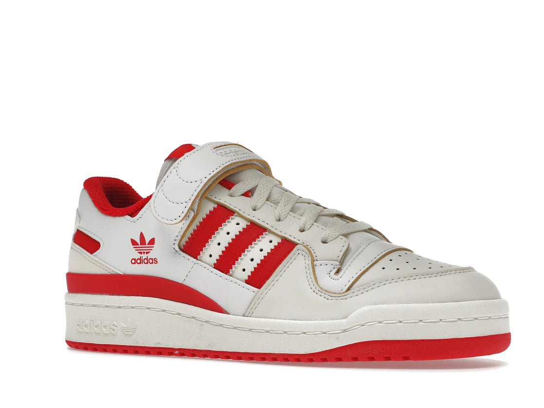 adidas Forum 84 Low Off White Vivid Red Footwear White (Women's) - vue secondaire A