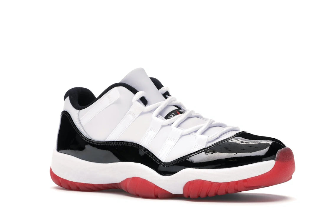 Jordan 11 Retro Low Concord Bred - vue secondaire A