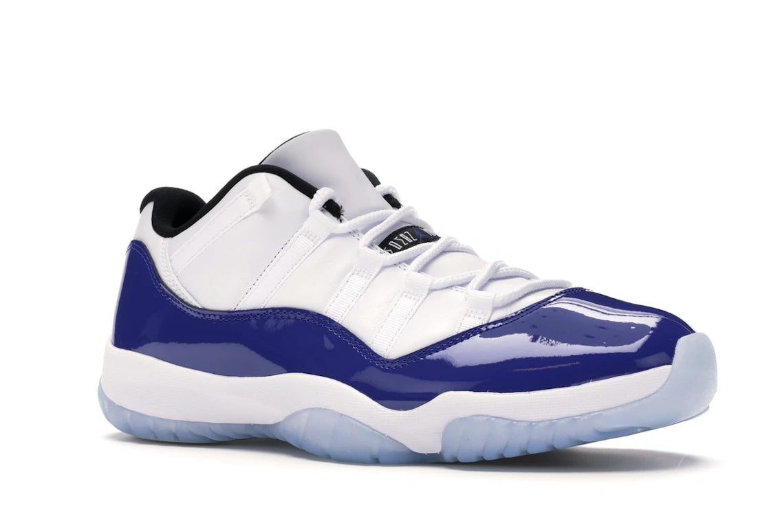 Jordan 11 Retro Low White Concord (Women's) - vue secondaire A