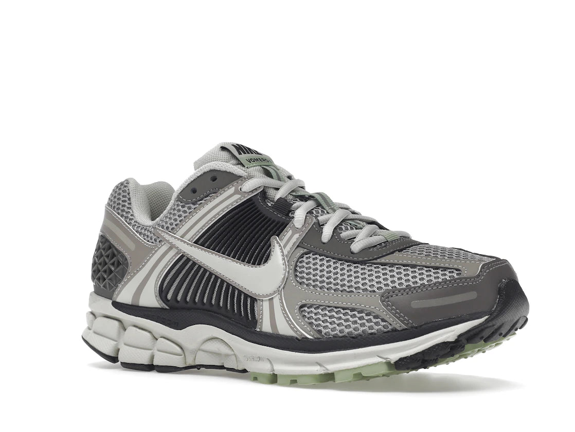 Nike Zoom Vomero 5 Cobblestone Flat Pewter (Women's)