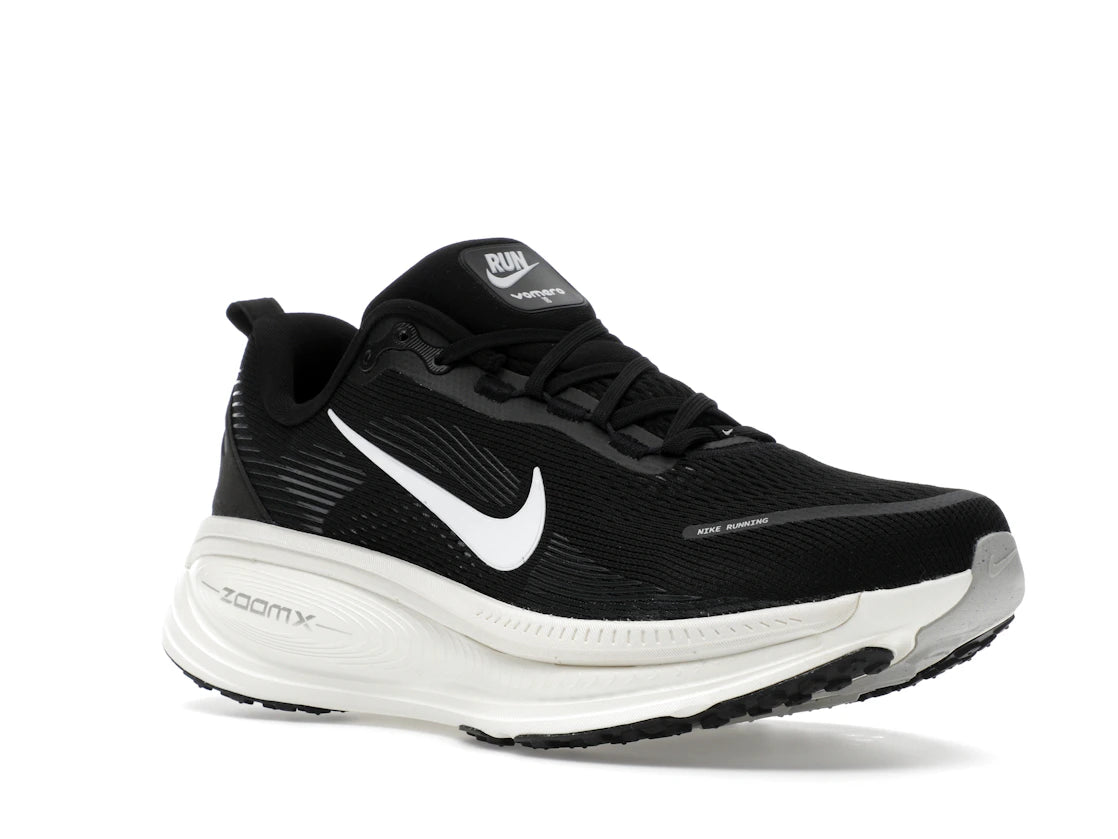 Nike Vomero 18 Schwarz, Kokosmilch, Hellgrau, Weiß