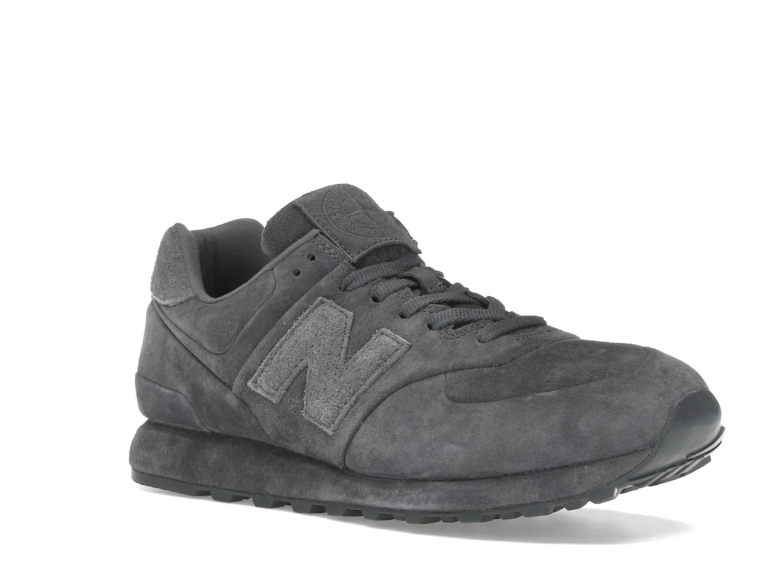 New Balance 574 Legacy Stone Island Ghost Dunkelgrau