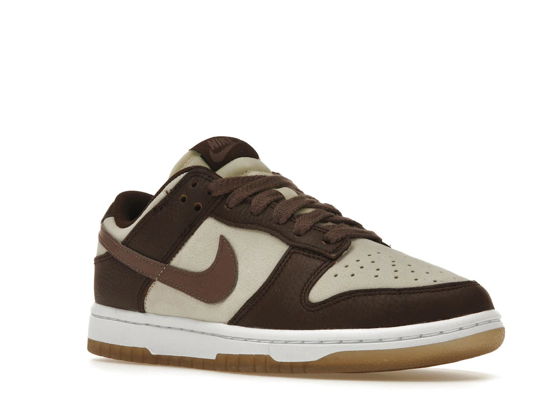 Nike Dunk Low Plum Eclipse (Women's) - vue secondaire A