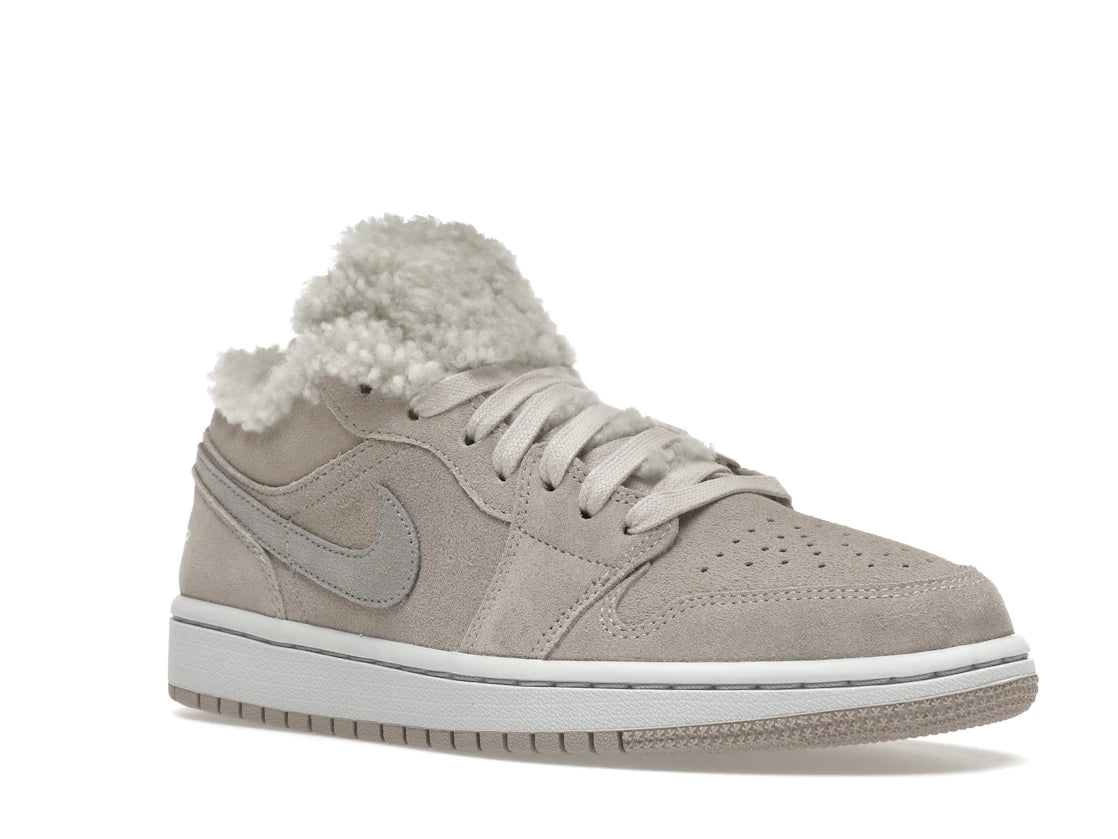 Jordan 1 Low SE Sherpa Fleece (Damen)