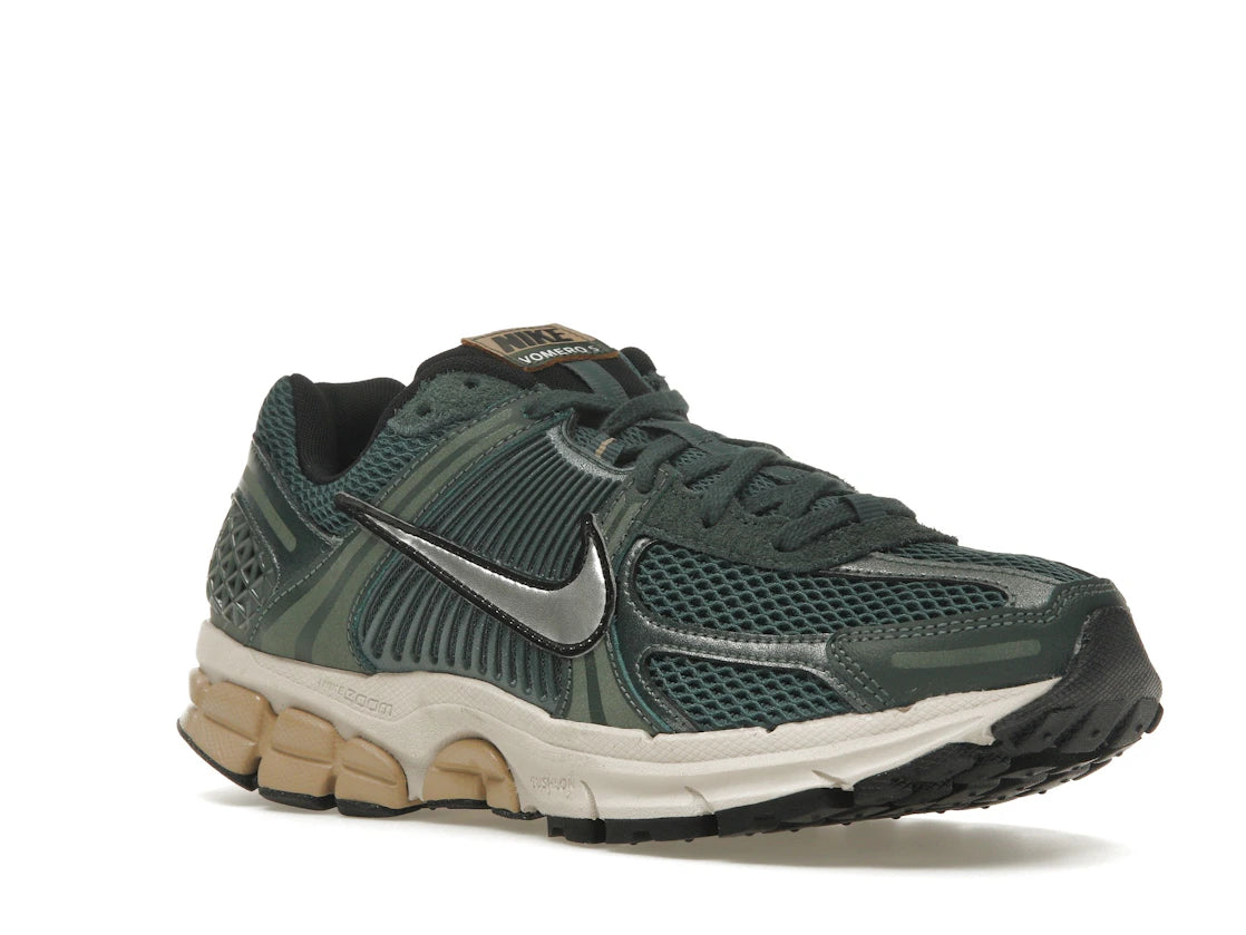 Nike Zoom Vomero 5 Vintage Green Light Orewood Brown Hemp Chrome (Women's)