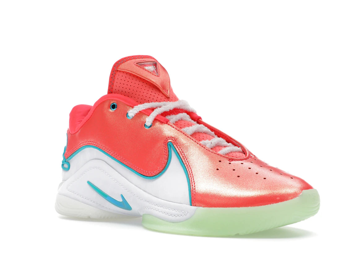 Nike LeBron 22 Weihnachten