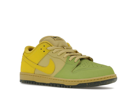 Nike SB Dunk Low Pro Hatch Chili - sneakers view 2