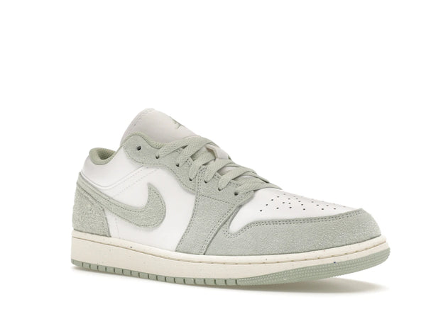 Jordan 1 Low SE Seafoam