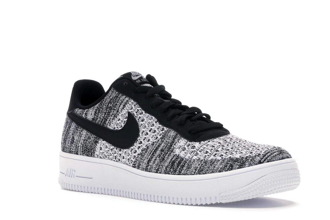 Nike Air Force 1 Flyknit 2 Black Pure Platinum - vue secondaire A