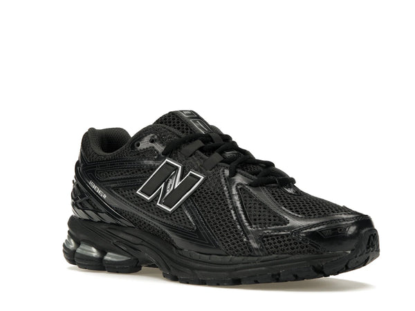 New Balance 1906R Black Metallic Silver