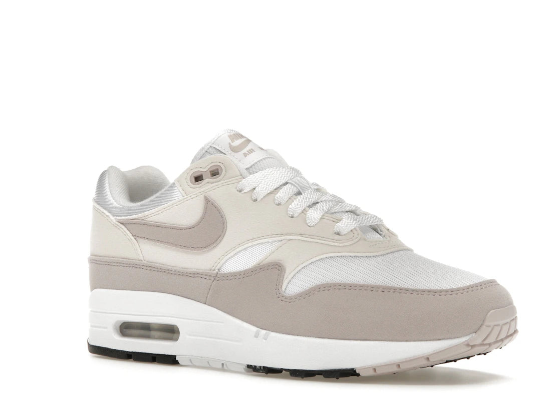 Nike Air Max 1 Platinum Violet (Women's) - vue secondaire A