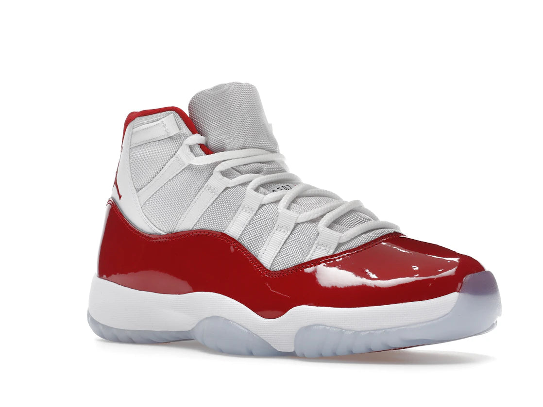 Jordan 11 Retro Cherry (2022) - vue secondaire A