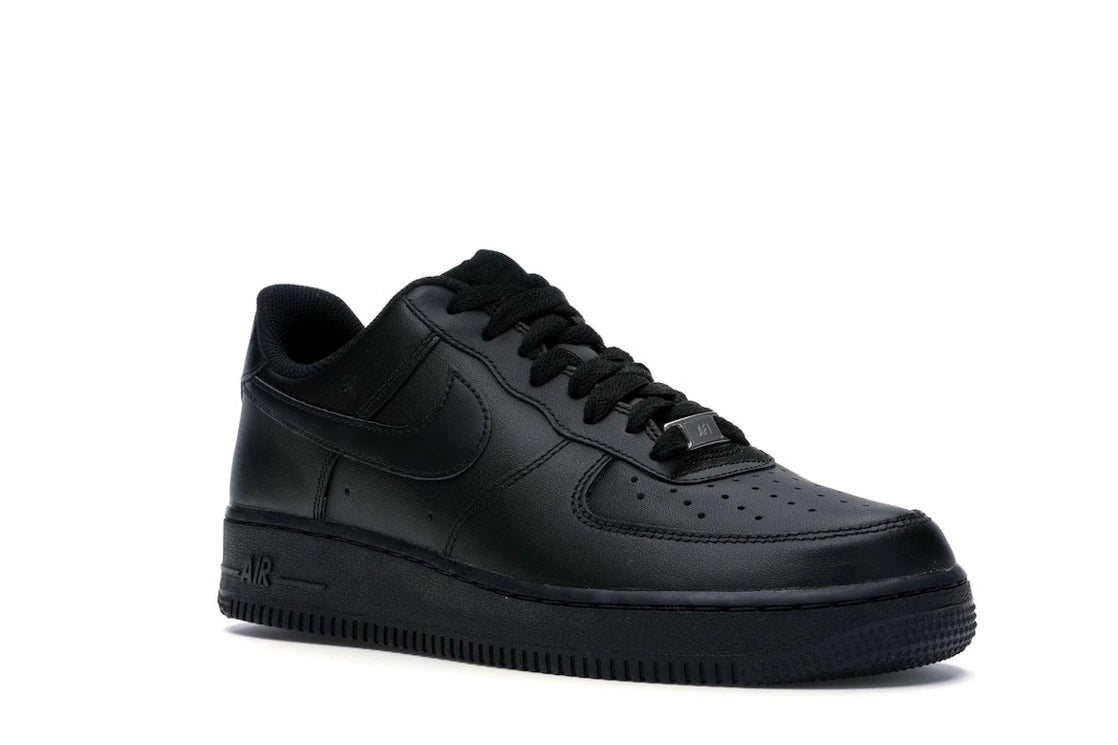 Nike Air Force 1 Low '07 Black - vue secondaire A