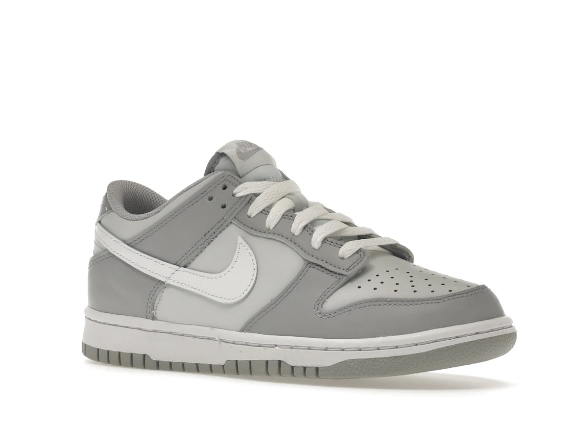 Nike Dunk Low Two-Toned Grey (GS) - vue secondaire A