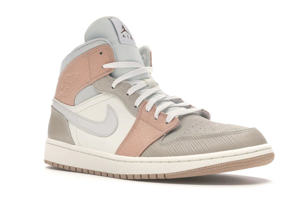 Jordan 1 Mid Milan