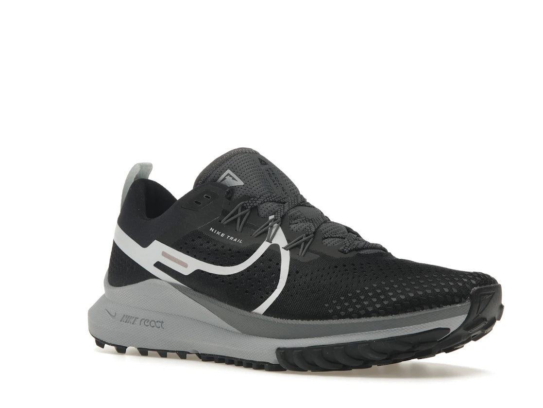 Nike React Pegasus Trail 4 Schwarz Dunkelgrau
