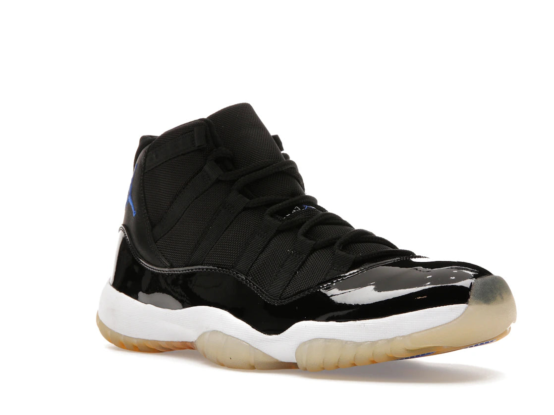 Jordan 11 Retro Space Jam (2009)