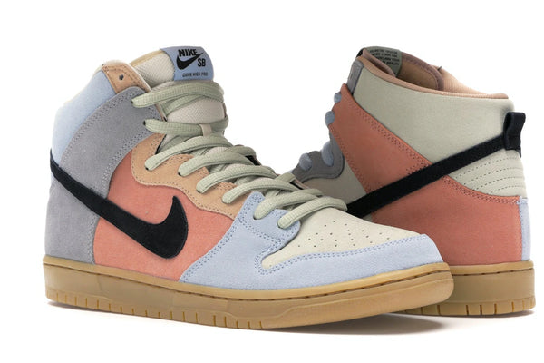 Nike SB Dunk High Spectrum