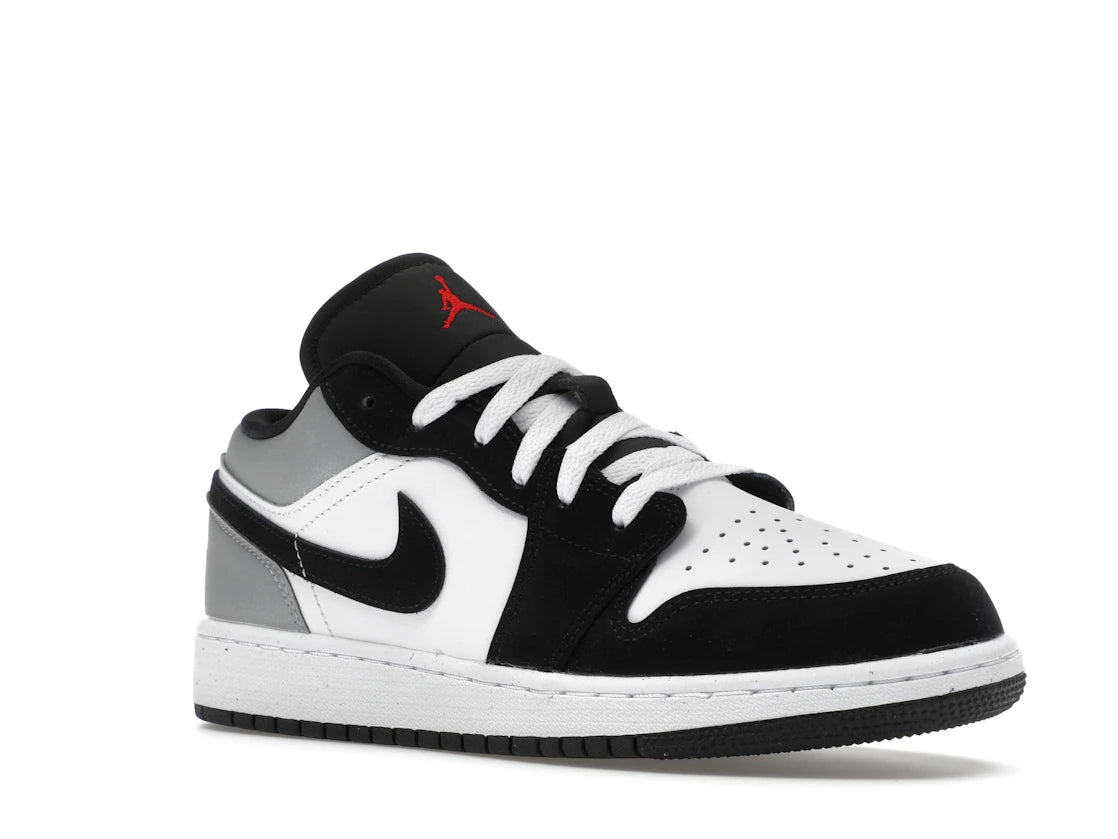 Jordan 1 Low SE Panda Toe (GS) %