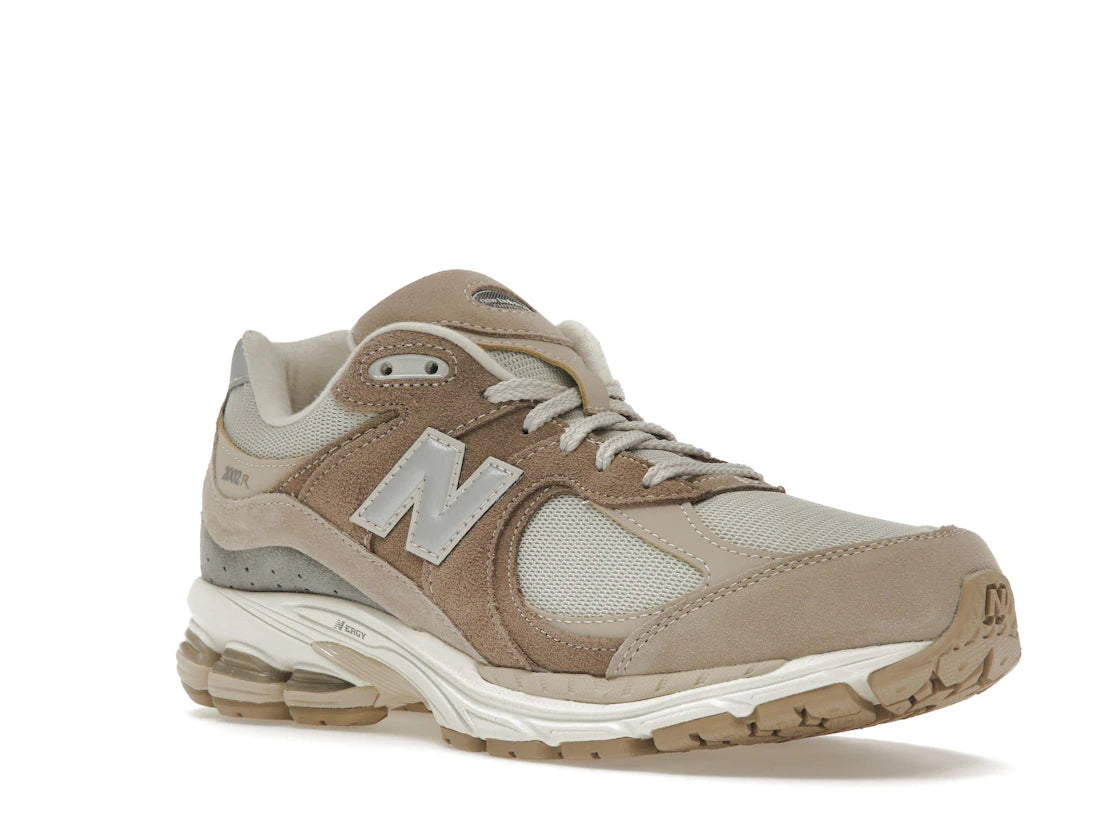 New Balance 2002R Driftwood Sandstone