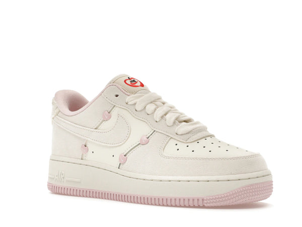 Nike Air Force 1 Low Valentinstag (2025) (Damen)