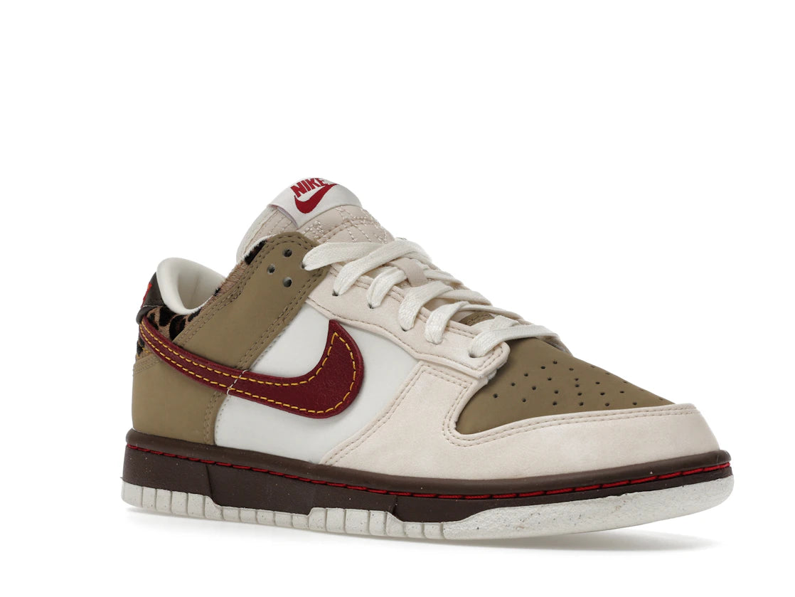 Nike Dunk Low Retro Khaki Team Red Pearl White (Women's) - vue secondaire A