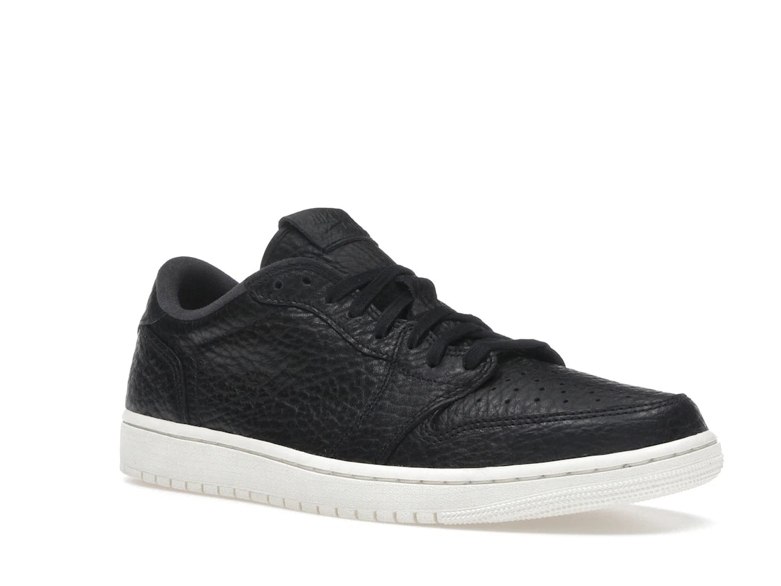 Jordan 1 Retro Low Swooshless Schwarz (2025)