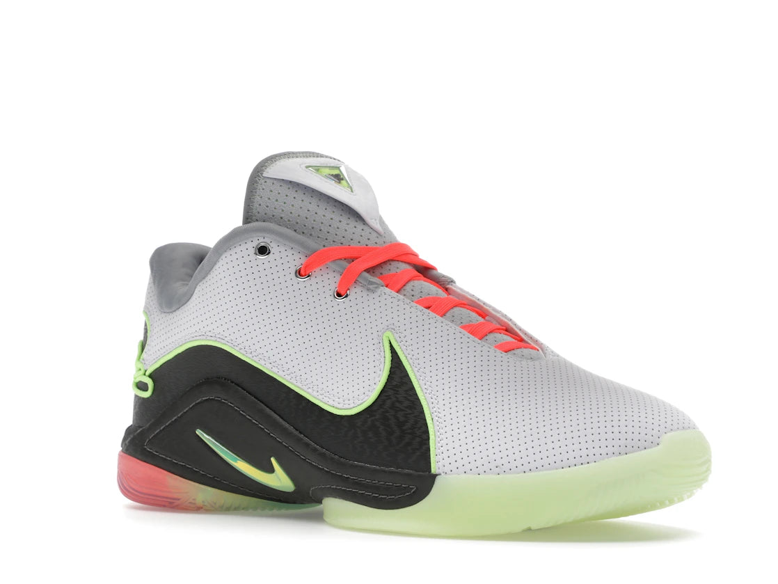 Nike LeBron 22 Moonlight (Translucent Outsole)
