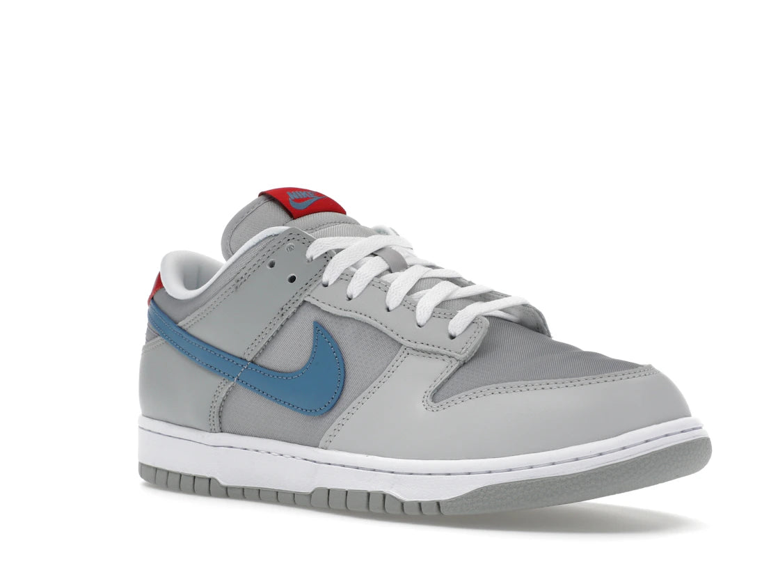 Nike Dunk Low Silver Surfer (2024) - vue secondaire A