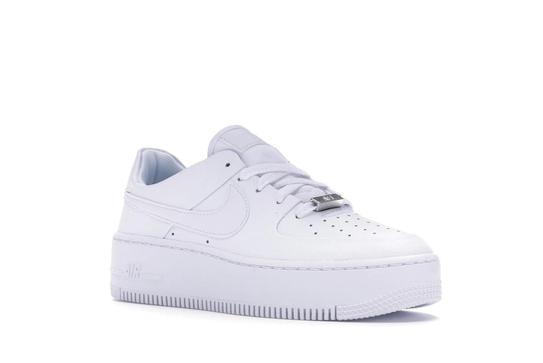 Nike Air Force 1 Sage Low Triple White (Women's) - vue secondaire A