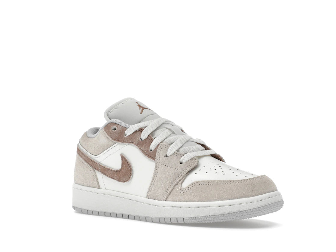 Jordan 1 Low SE Legend Light Brown (GS)