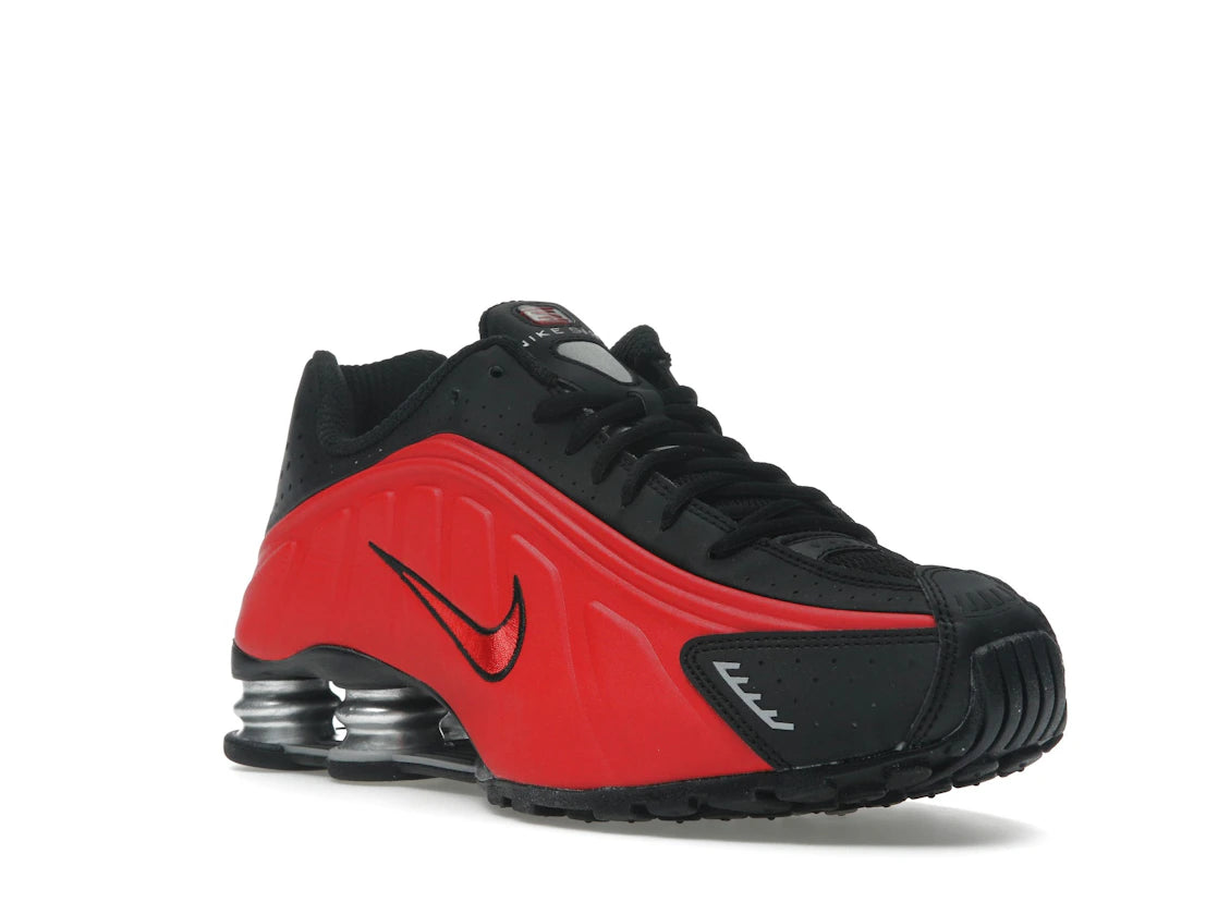 Nike Shox R4 University Red Black Metallic Silver - vue secondaire A