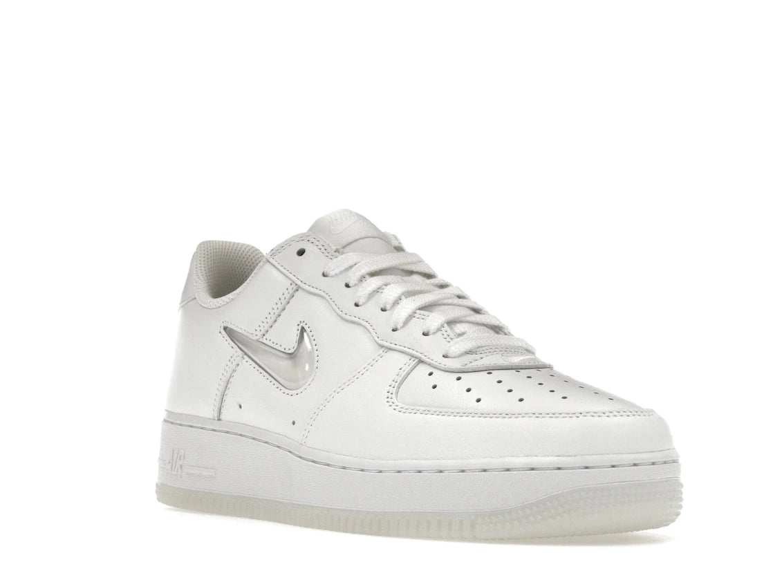 Nike Air Force 1 Low '07 Retro Color of the Month Jewel Swoosh Triple White - vue secondaire A
